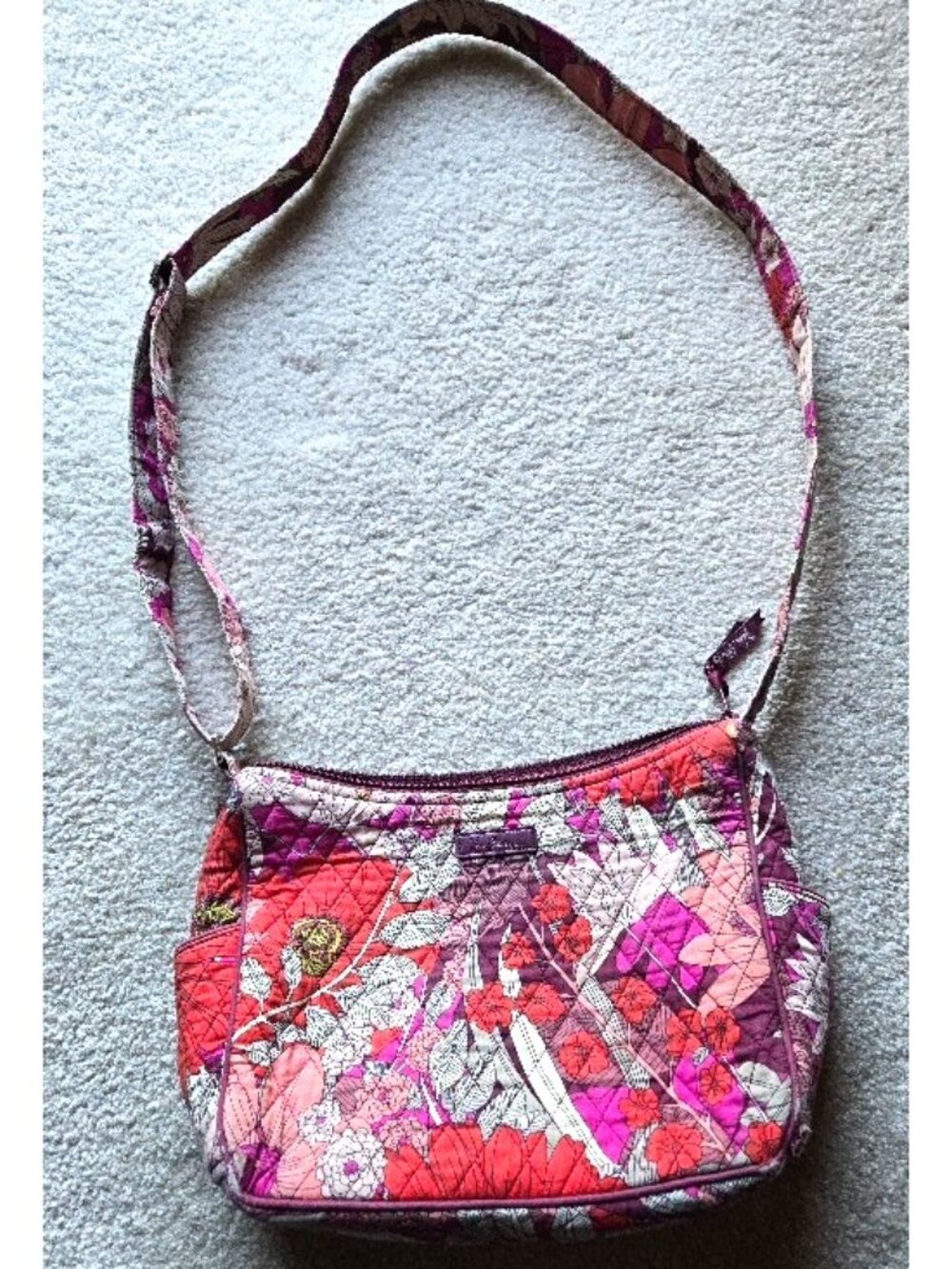 Vera Bradley Floral Cross Body Purse Zippered Pocket on Outside and Inside - Picture 2 of 7